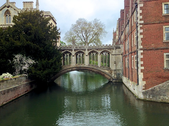 bridge in cambridge